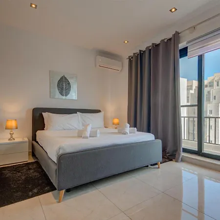 3br Penthouse With Private Jacuzzi In St Julians By 360 Estates Appartement San Ġiljan