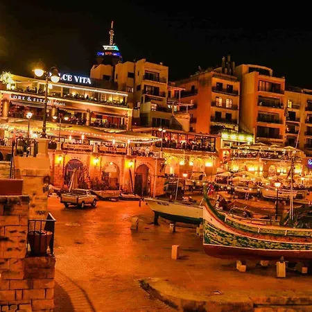 3br Penthouse With Private Jacuzzi In St Julians By 360 Estates * San Ġiljan